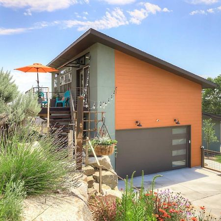 Stylish And Modern Boise Studio With Foothills Views! Exterior photo